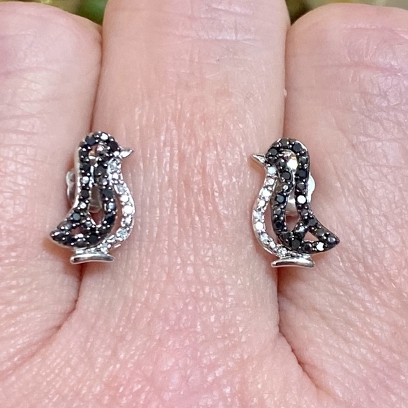 Genuine 0.25 Carat Black Diamond Penguin Studs ~ Diamond Stud Earrings - Picture 3 of 12